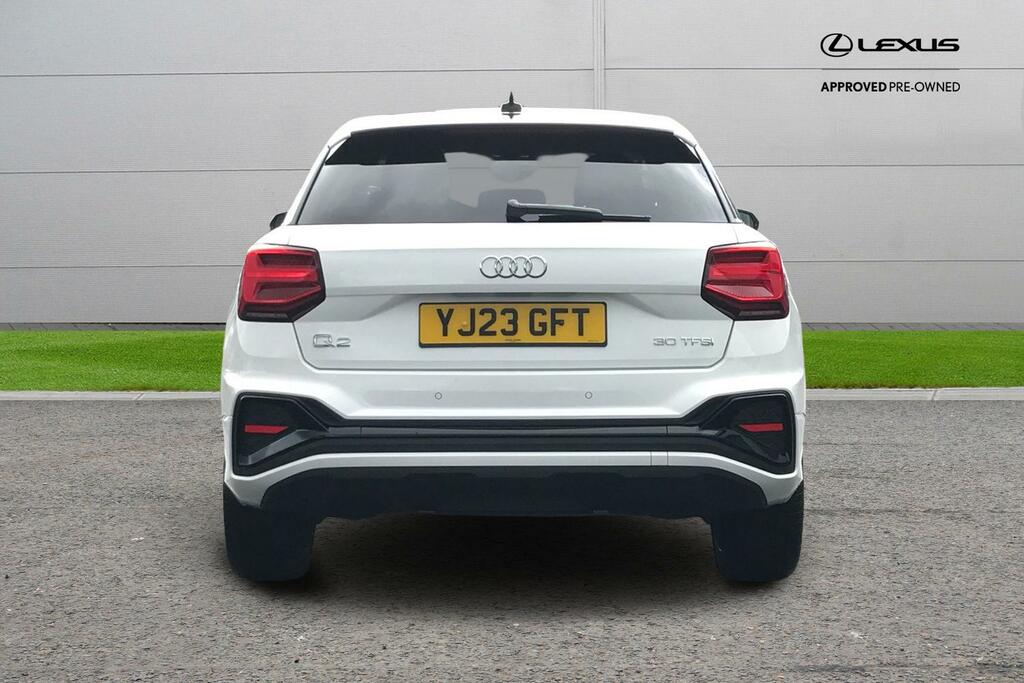 Audi Q2 1.0 Tfsi 30 Black Edition Euro 6 Ss White #5
