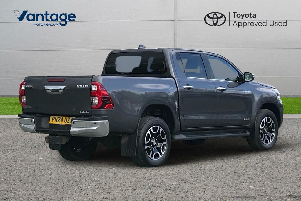Toyota HILUX 2.8 D-4d Invincible 4Wd Euro 6 Ss Grey #2