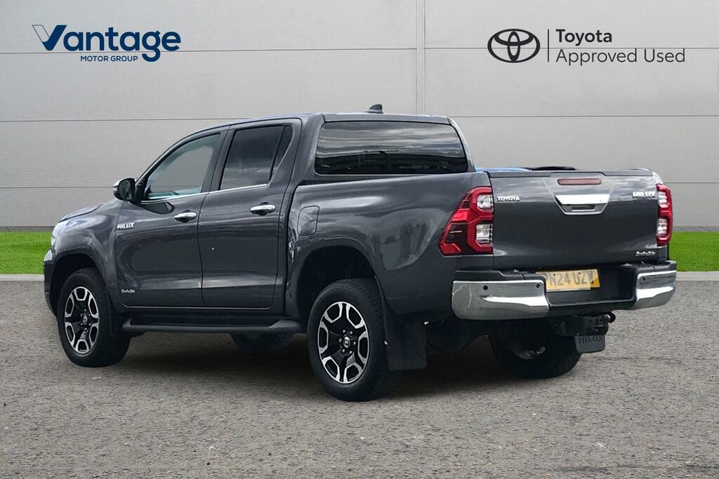 Toyota HILUX 2.8 D-4d Invincible 4Wd Euro 6 Ss Grey #4