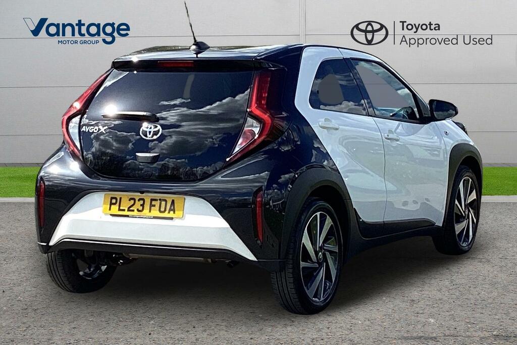 Toyota Aygo X 1.0 Vvt-i Edge X-shift Euro 6 Ss PL23FOA White #3