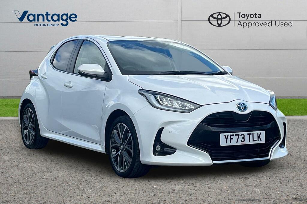 Toyota Yaris 1.5 Vvt-h Excel Hatchback Hybrid E-cvt White