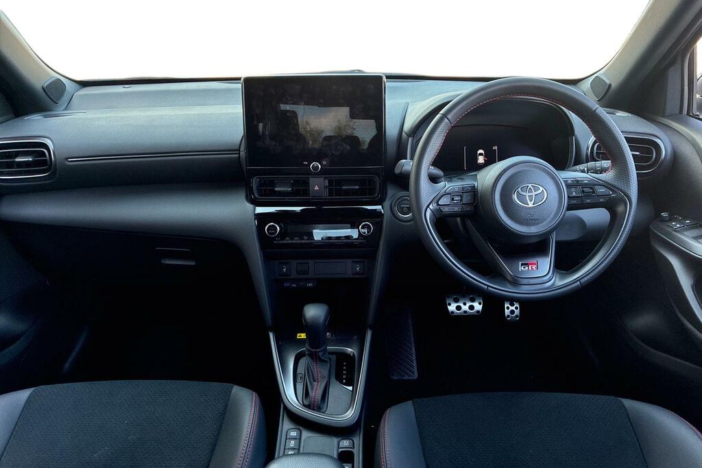 Toyota Yaris Cross 1.5 Vvt-h Gr Sport E-cvt Euro 6 Ss YK26NWE White #6