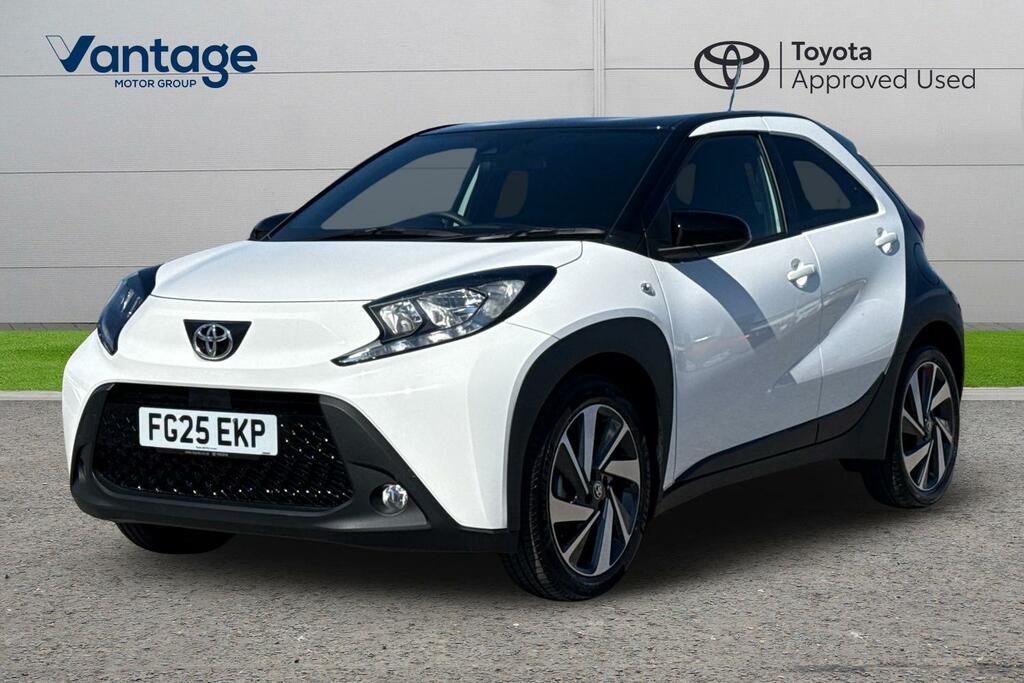 Toyota Aygo X 1.0 Vvt-i Edge Euro 6 Ss FG25EKP White #3