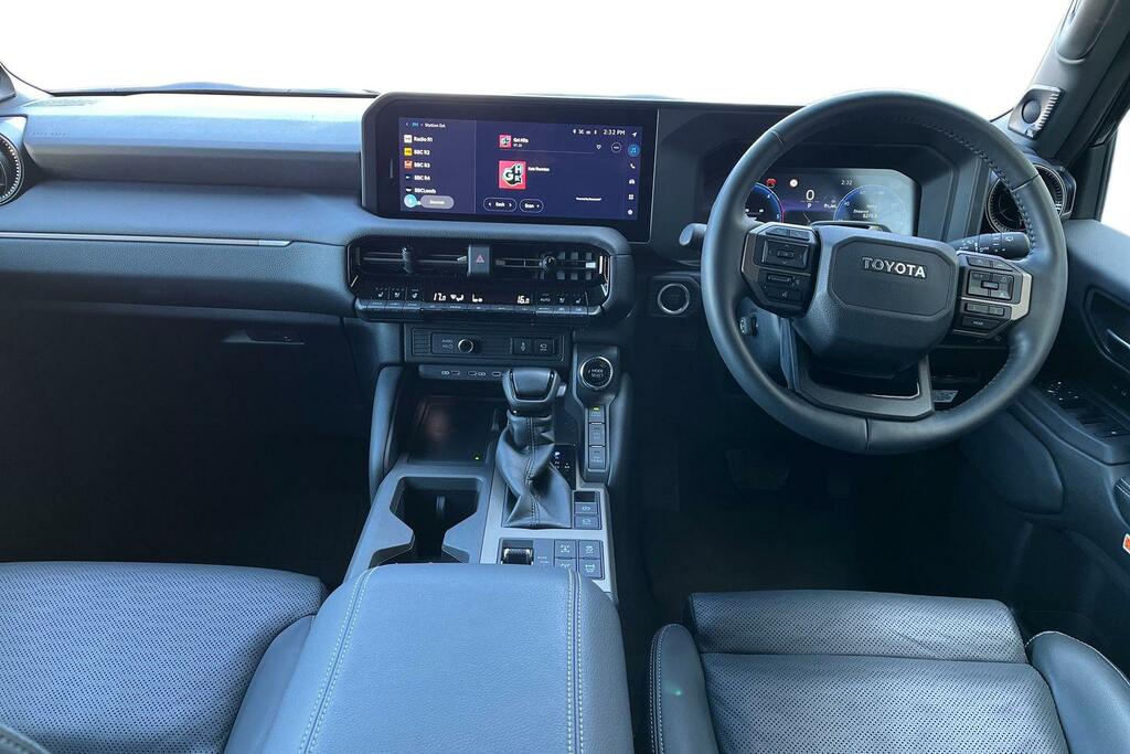 Toyota Land Cruiser 2.8D Invincible Suv 4Wd Euro 6 S Black #6