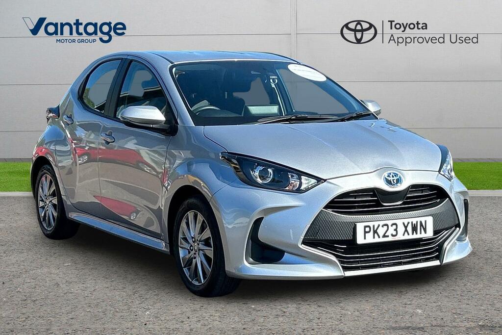 Toyota Yaris 1.5 Vvt-h Icon E-cvt Euro 6 Ss Silver