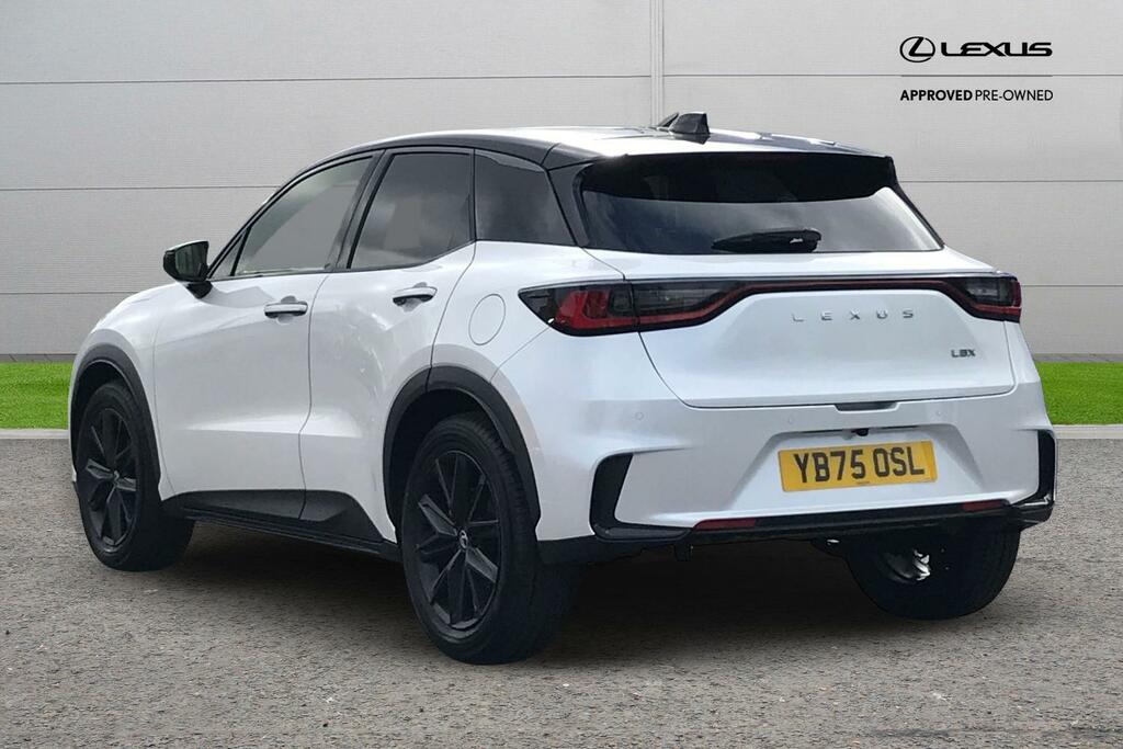 Lexus LBX 1.5 Vvt-ie Vibrant Edition E-cvt Euro 6 Ss YB75OSL White #5