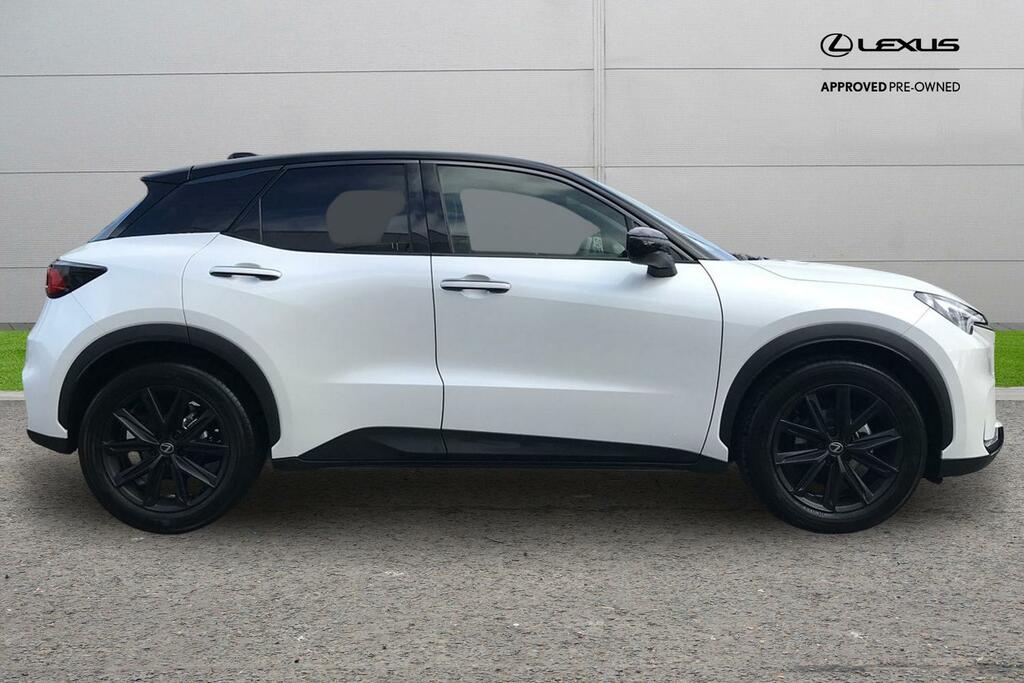 Lexus LBX 1.5 Vvt-ie Vibrant Edition E-cvt Euro 6 Ss YB75OSL White #2