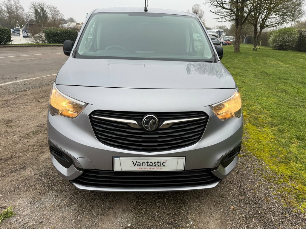 Vauxhall Combo 1.5 Turbo D 2000 Sportive Panel Van Man WV69USH Grey #5