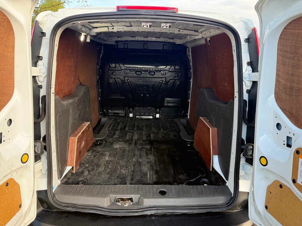 Ford Transit Connect 1.5 250 Ecoblue Limited Panel Van LB22CME White #5