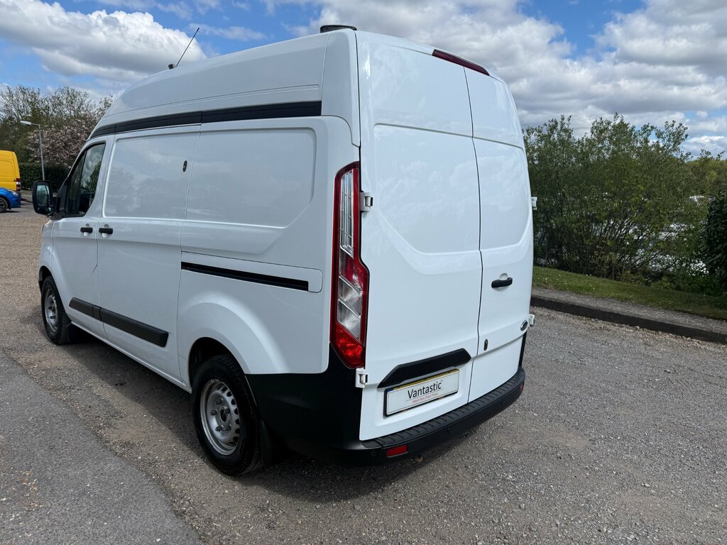 Ford Transit Custom 2.0 300 Ecoblue Panel Van L1 H2 YS19OGU White #4