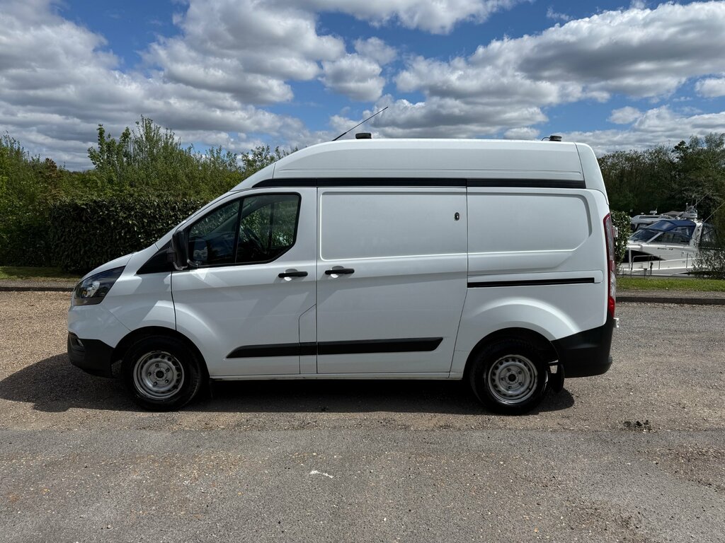 Ford Transit Custom 2.0 300 Ecoblue Panel Van L1 H2 YS19OGU White #3