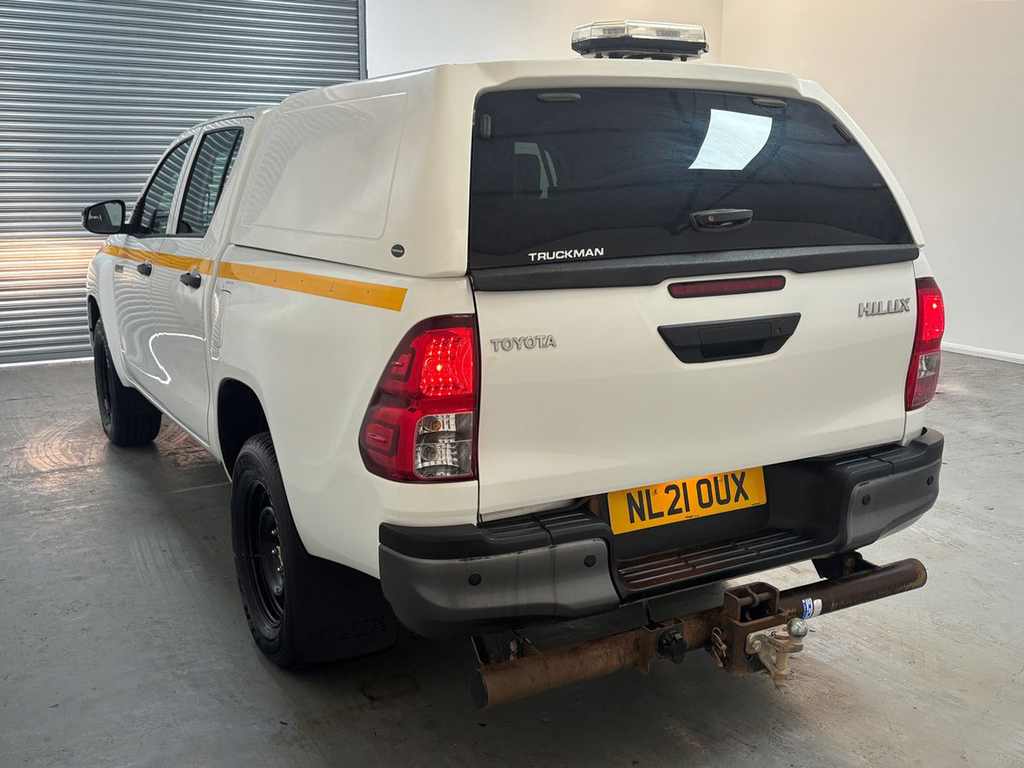 Toyota HILUX Active Dcab 2.4 150Ps D-4d White #5