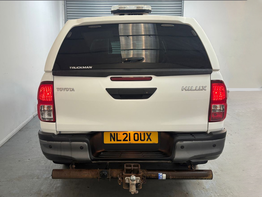 Toyota HILUX Active Dcab 2.4 150Ps D-4d White #6