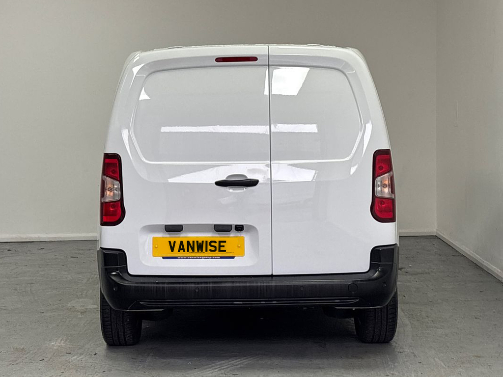 Toyota Proace City Design L1 H1 Swb 1.5D 130Bhp BW73XGF White #6