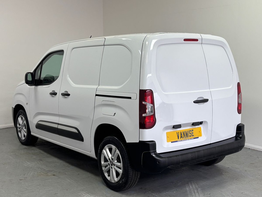 Toyota Proace City Design L1 H1 Swb 1.5D 130Bhp White #6