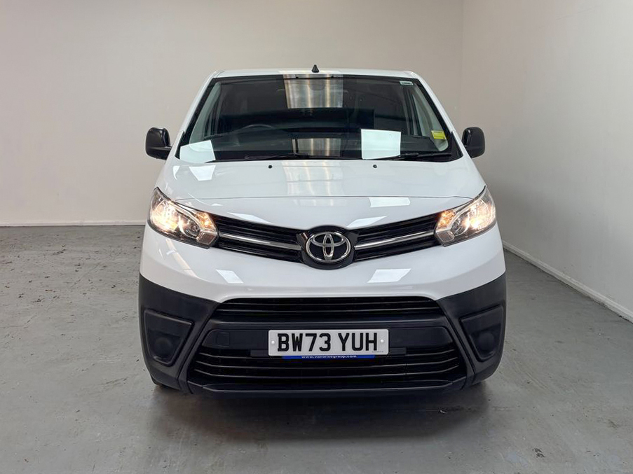 Toyota PROACE Icon Lwb 2.0D 140Ps BW73YUH White #2