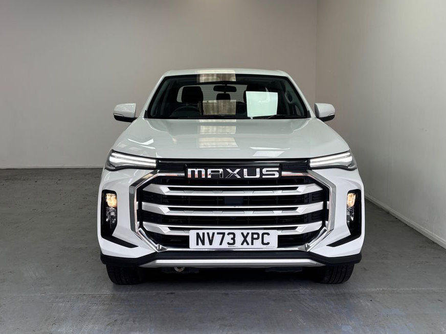 Maxus T90 130Kw Elite Double Cab Pickup 88.5Kwh White #2