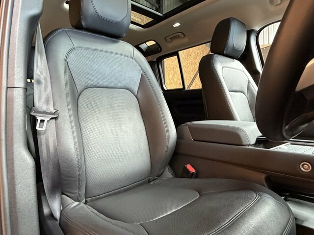 Land Rover Defender 3.0 P400 Mhev Xs Edition Suv 4Wd E Black #4