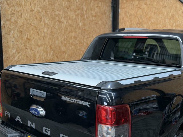 Ford Ranger 3.2 Tdci Wildtrak Pickup Double Cab Aut GX68YYC Black #3