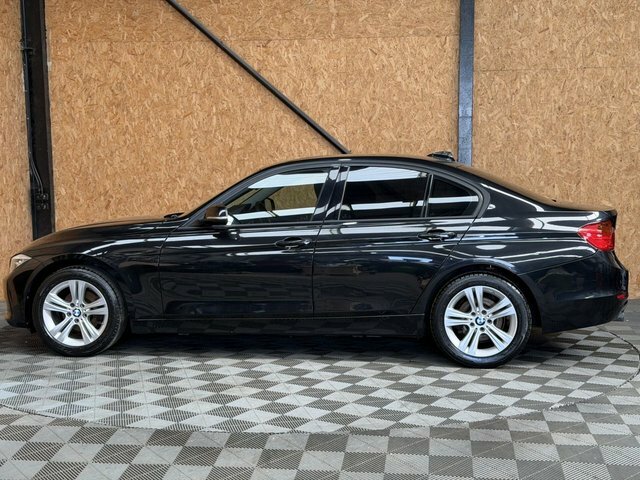 BMW 3 Series 2.0 318D Sport Saloon Euro 5 S GV14FRC Black #2