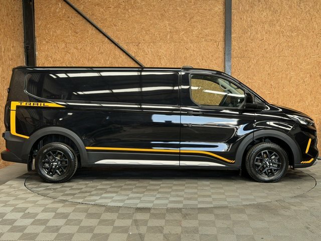 Ford Transit Custom 2.0 320 Ecoblue Trail Panel Van WP25XKT Black #2
