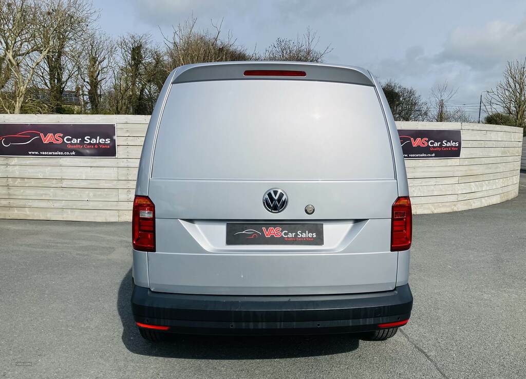 Volkswagen Caddy 2.0 Tdi Bluemotion Tech 102Ps Startline Van ML19HDZ Silver #5