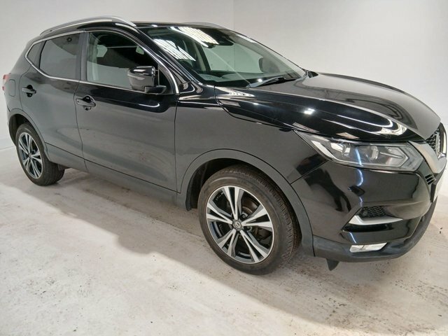Nissan Qashqai 1.5 Dci N-connecta Suv Euro 6 S Black