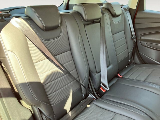 Ford Kuga 2.0 Tdci Titanium Suv Awd Euro 5 CK14CVE Red #6