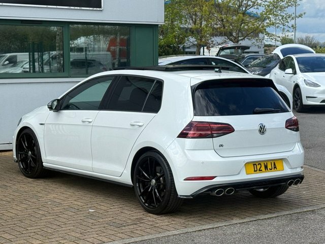 Volkswagen Golf 2020 2.0 Tsi R Hatchback Dsg 4Motion Eu White #3
