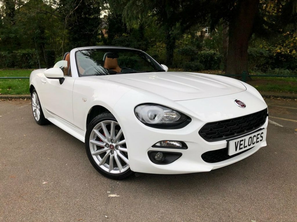 Fiat 124 Spider 1.4L Spider Multiair Lusso White