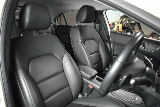 Mercedes-Benz A Class Automatic NL66XGX White #5
