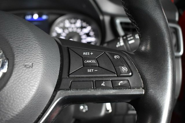 Nissan Qashqai Manual YA70WFV Red #4