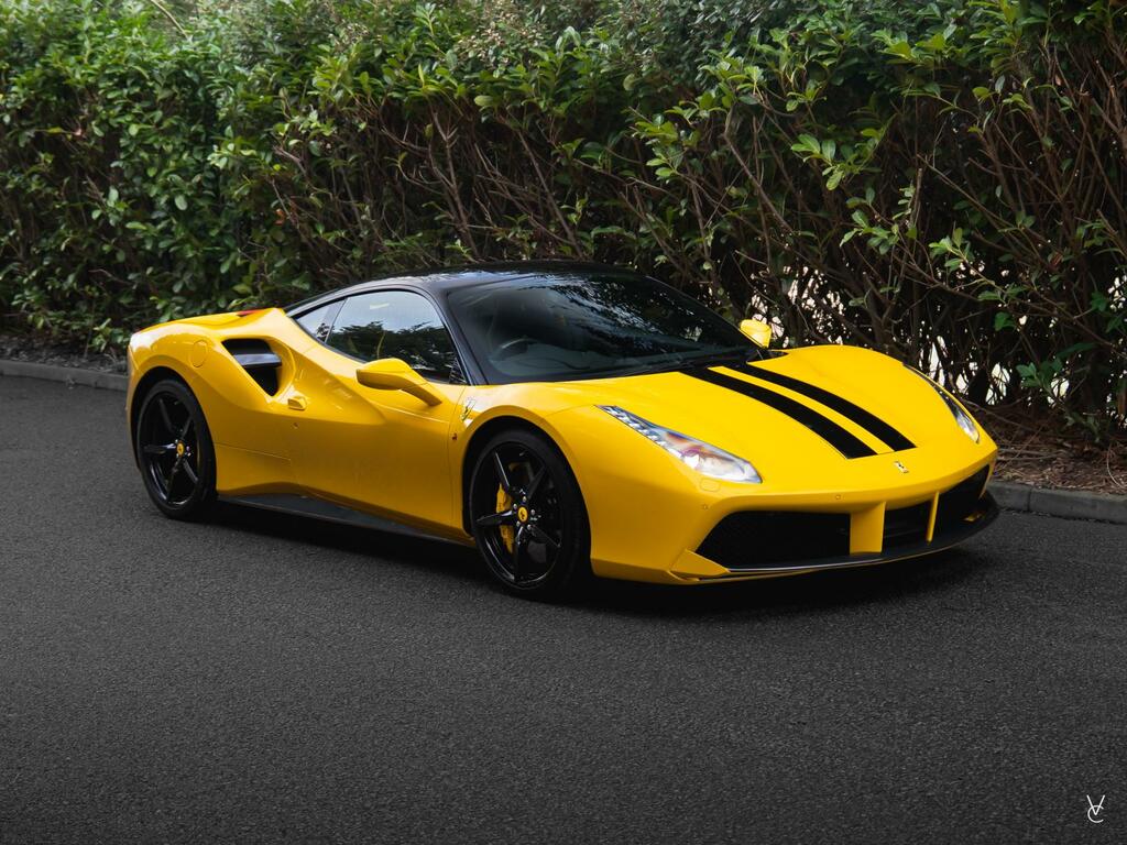 Ferrari 488 Yellow Yellow
