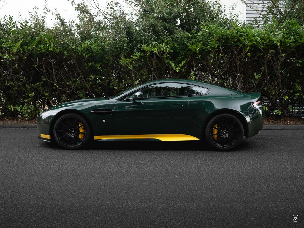 Aston Martin Vantage Green Green #4