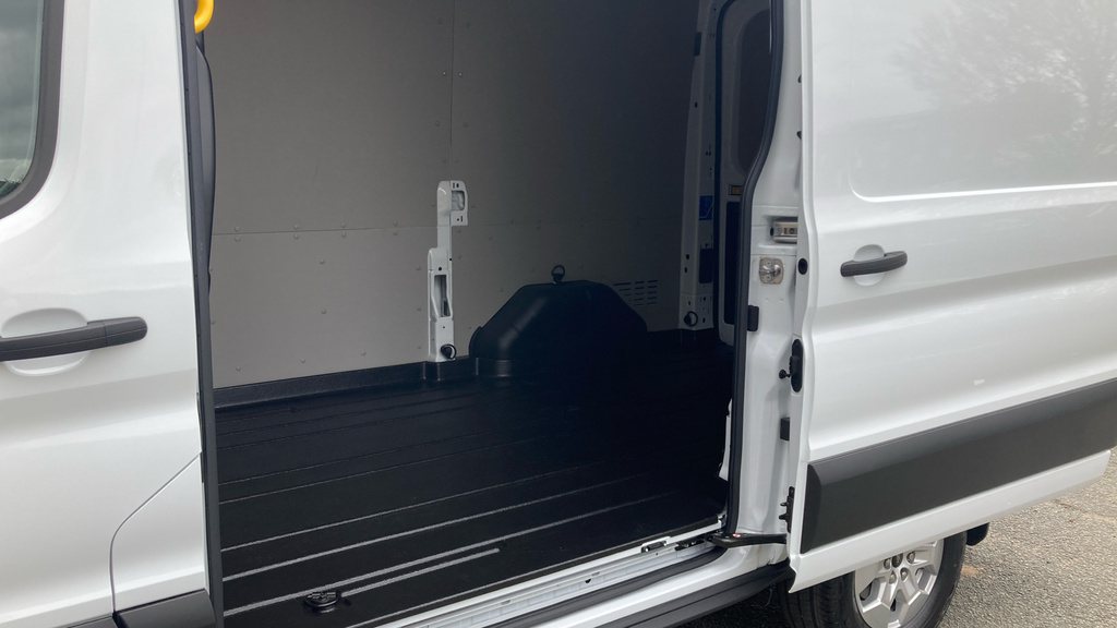 Ford Transit Custom Limited White #5