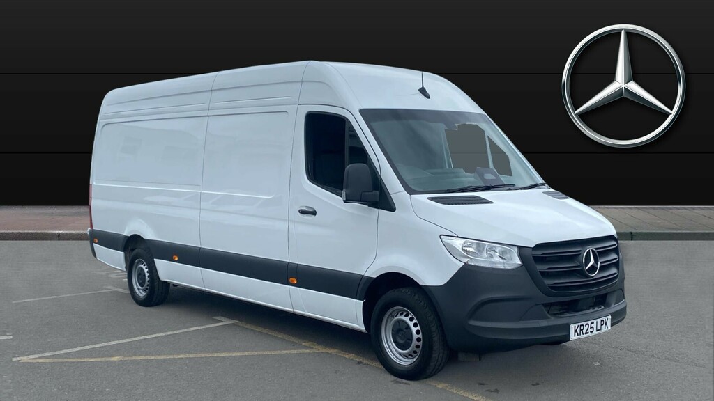 Mercedes-Benz Sprinter Pro White