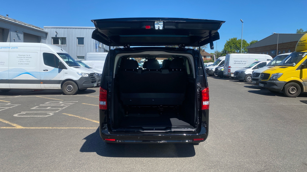 Mercedes-Benz Vito Pro Black #3