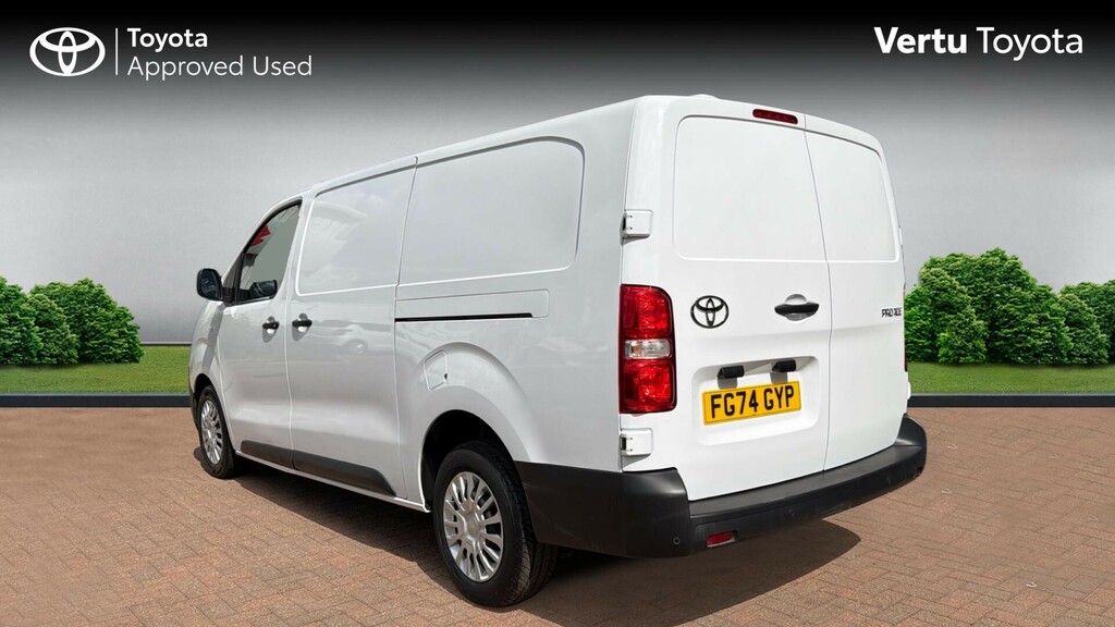 Toyota PROACE Icon FG74GYP White #4