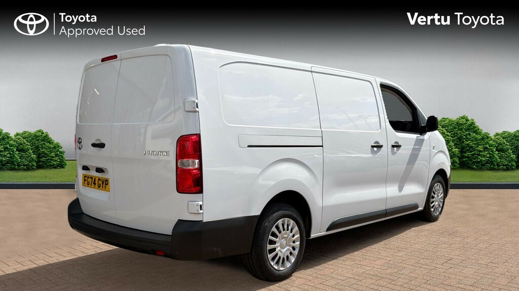 Toyota PROACE Icon FG74GYP White #2