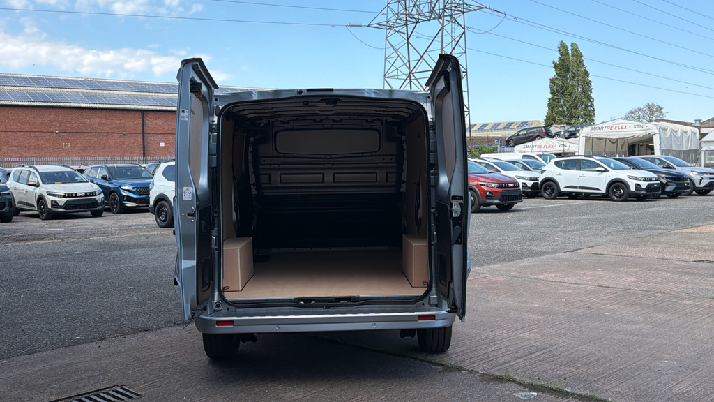 Renault Trafic Extra Grey #3