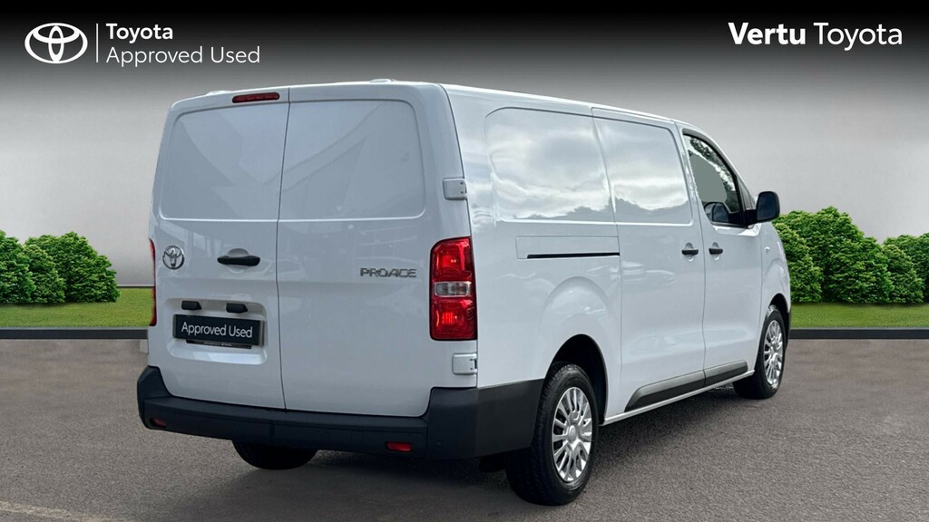 Toyota PROACE Icon FG74GXX White #2