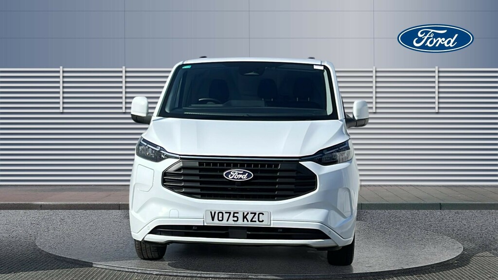 Ford Transit Custom Limited VO75KZC White #3