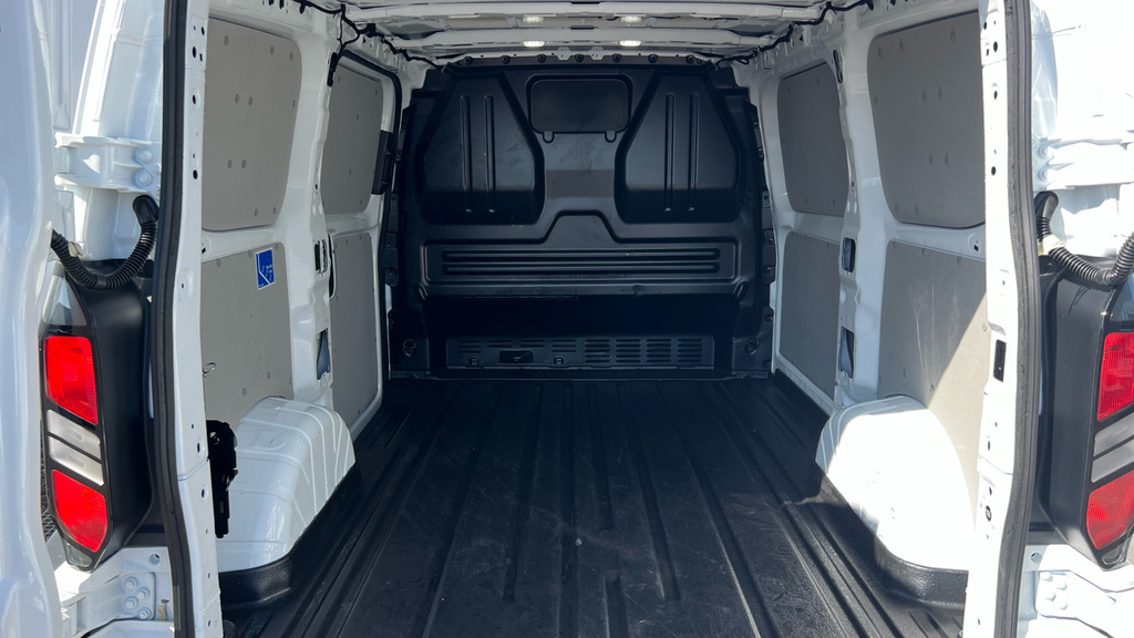 Ford Transit Custom Limited VO75KZC White #4