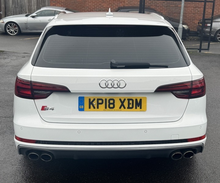 Audi S4 3.0 Tfsi V6 Estate KP18XDM White #4