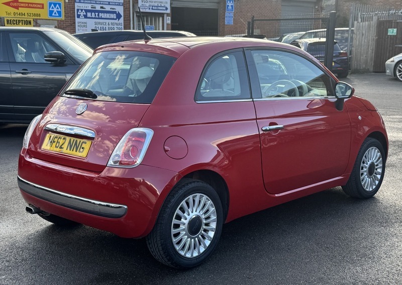 Fiat 500 1.2 Lounge Hatchback Red #5