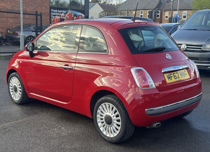 Fiat 500 1.2 Lounge Hatchback Red #3
