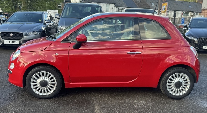 Fiat 500 1.2 Lounge Hatchback Red #2