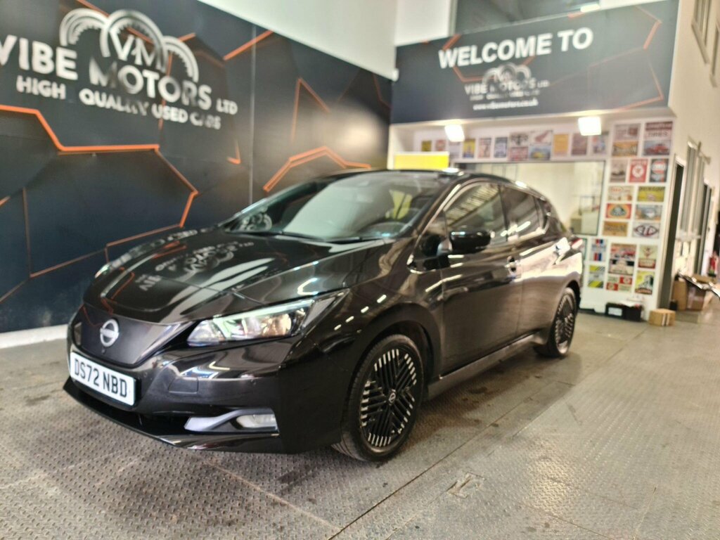 Nissan Leaf 39Kwh N-connecta Black