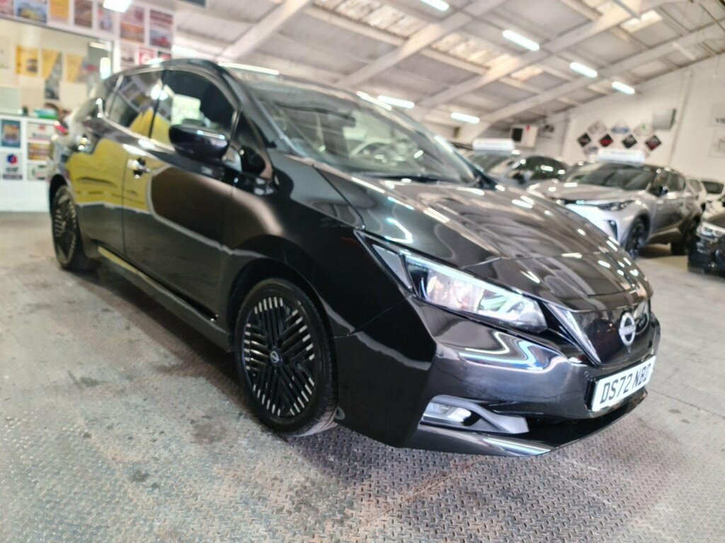 Nissan Leaf 39Kwh N-connecta DS72NBD Black #2