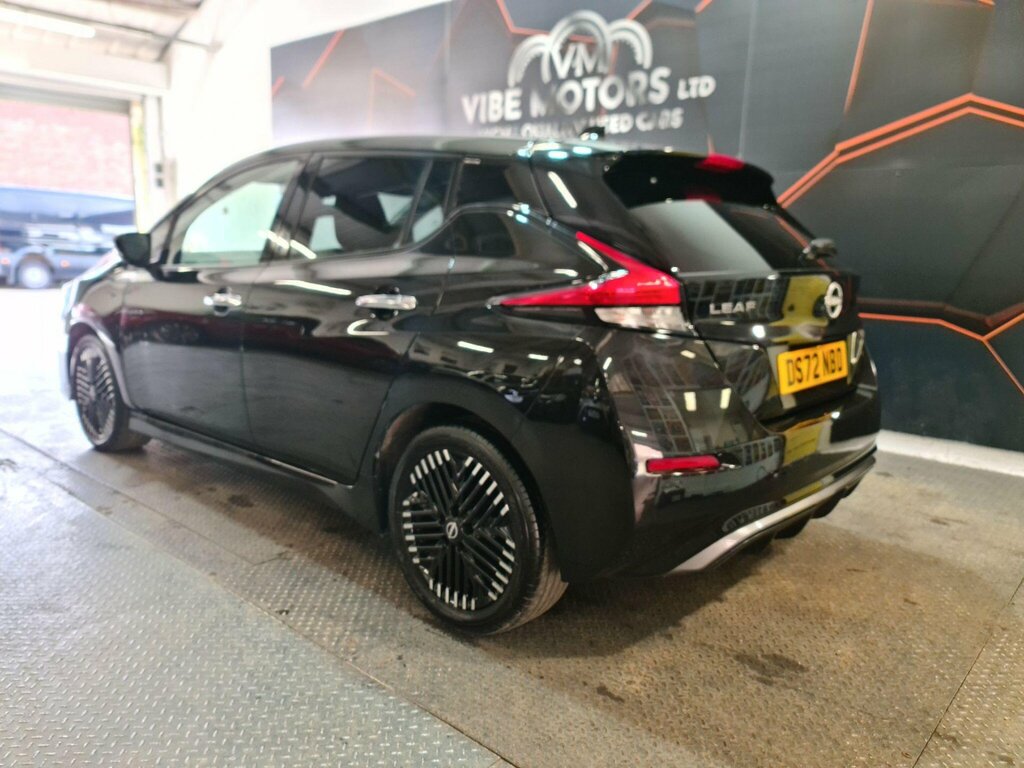 Nissan Leaf 39Kwh N-connecta DS72NBD Black #4
